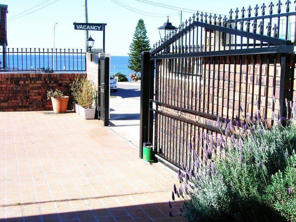 Lavender House Bed & Breakfast Entrance Exteriör bild